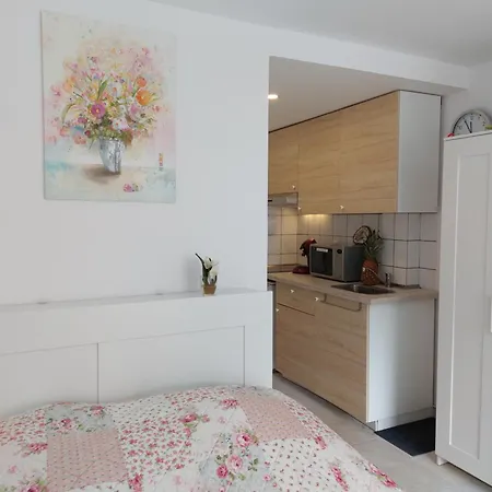 Apartment En El Mar Roses